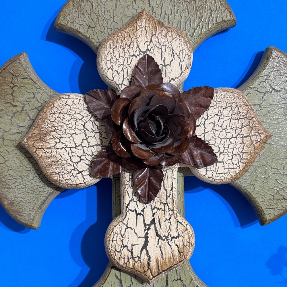 Rustic Green and Brown Wall Cross Decor - Picture 10 of 10